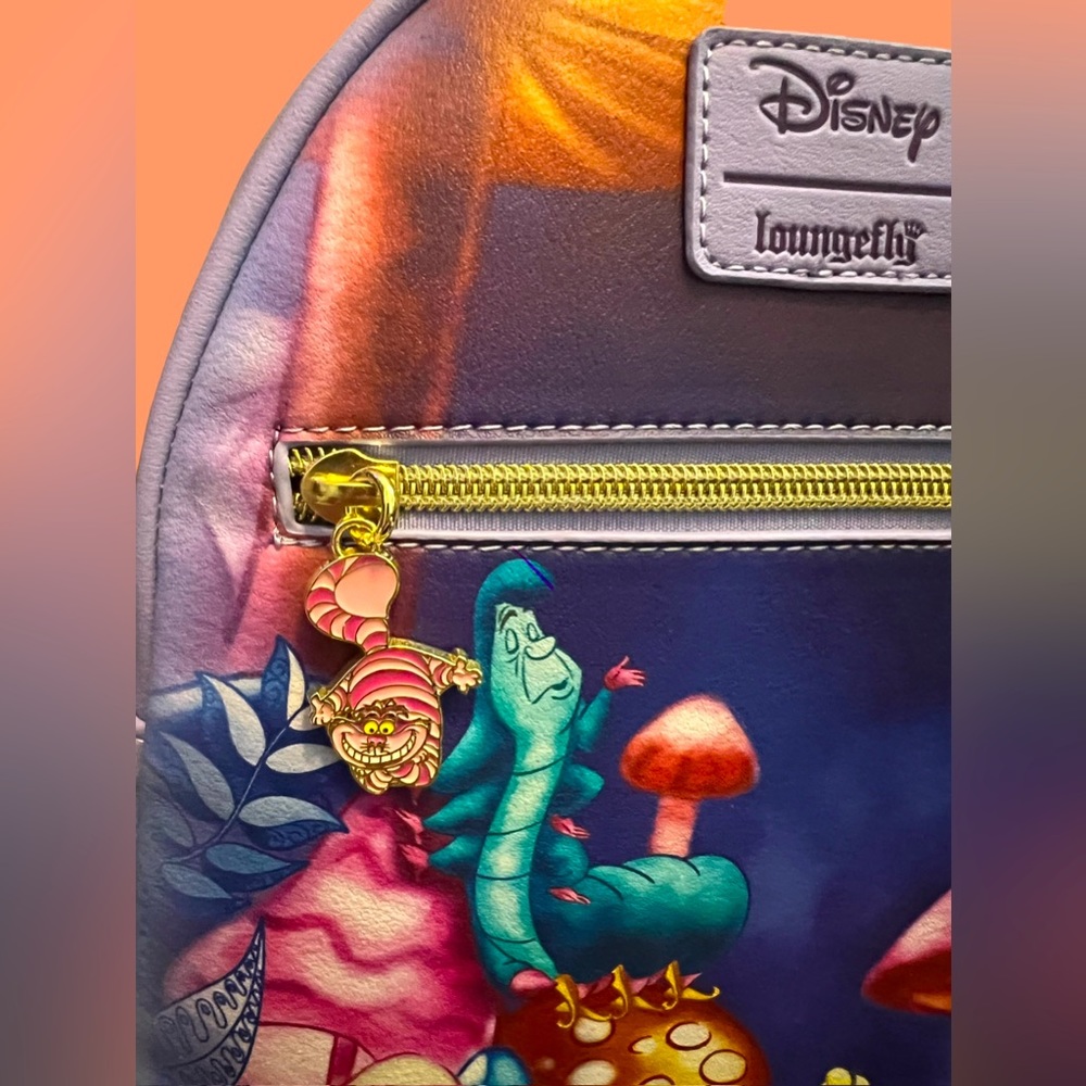 Loungefly Alice In Wonderland Caterpillar Mushroom Mini Backpack - Picture 2 of 3